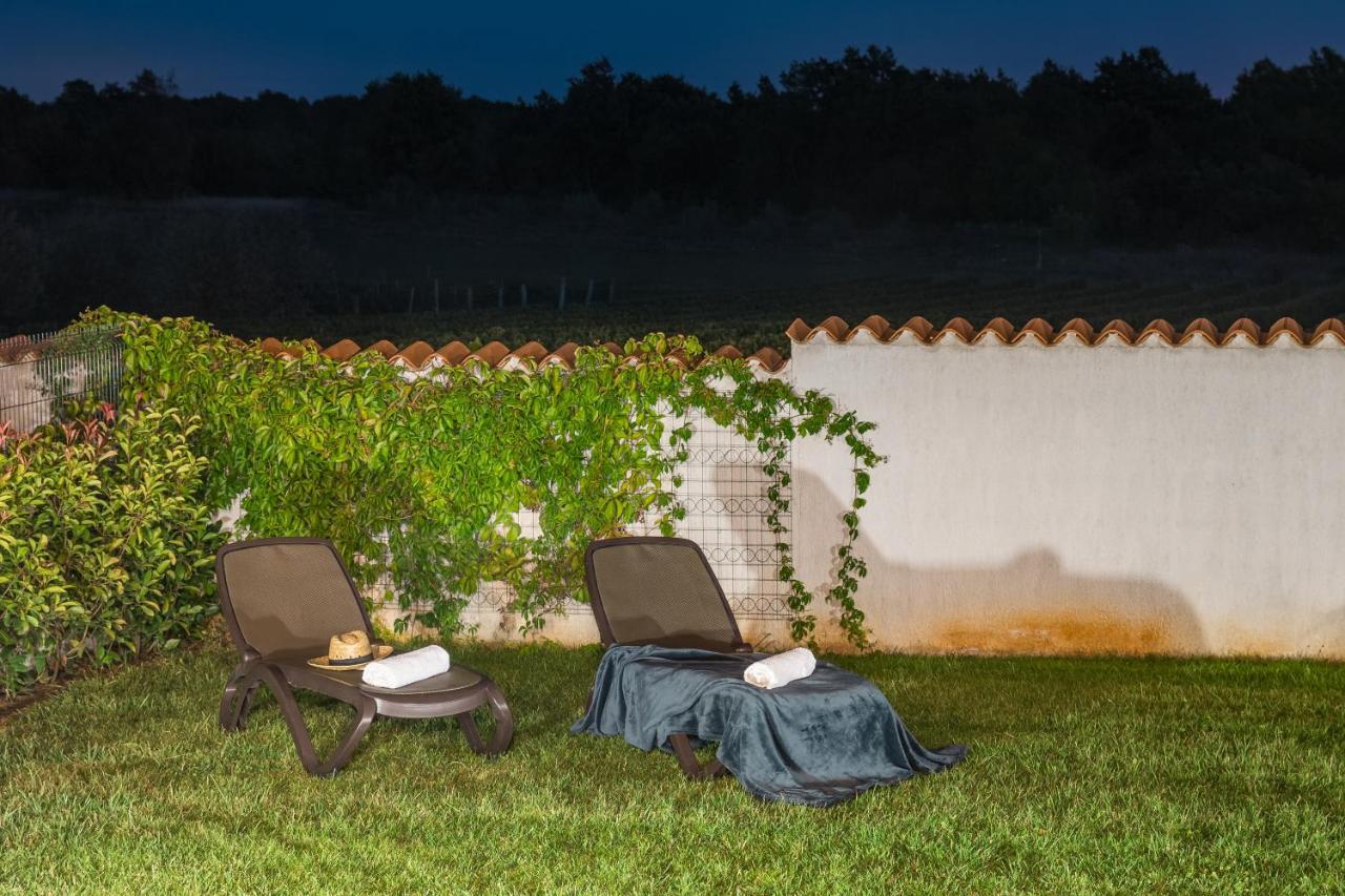 Villa Gracia Sveti Lovreč Pazenatički Exteriér fotografie