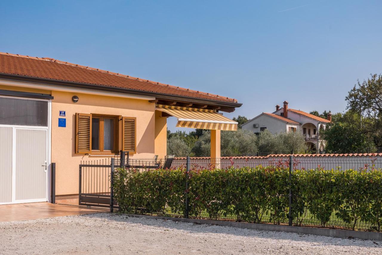 Villa Gracia Sveti Lovreč Pazenatički Exteriér fotografie